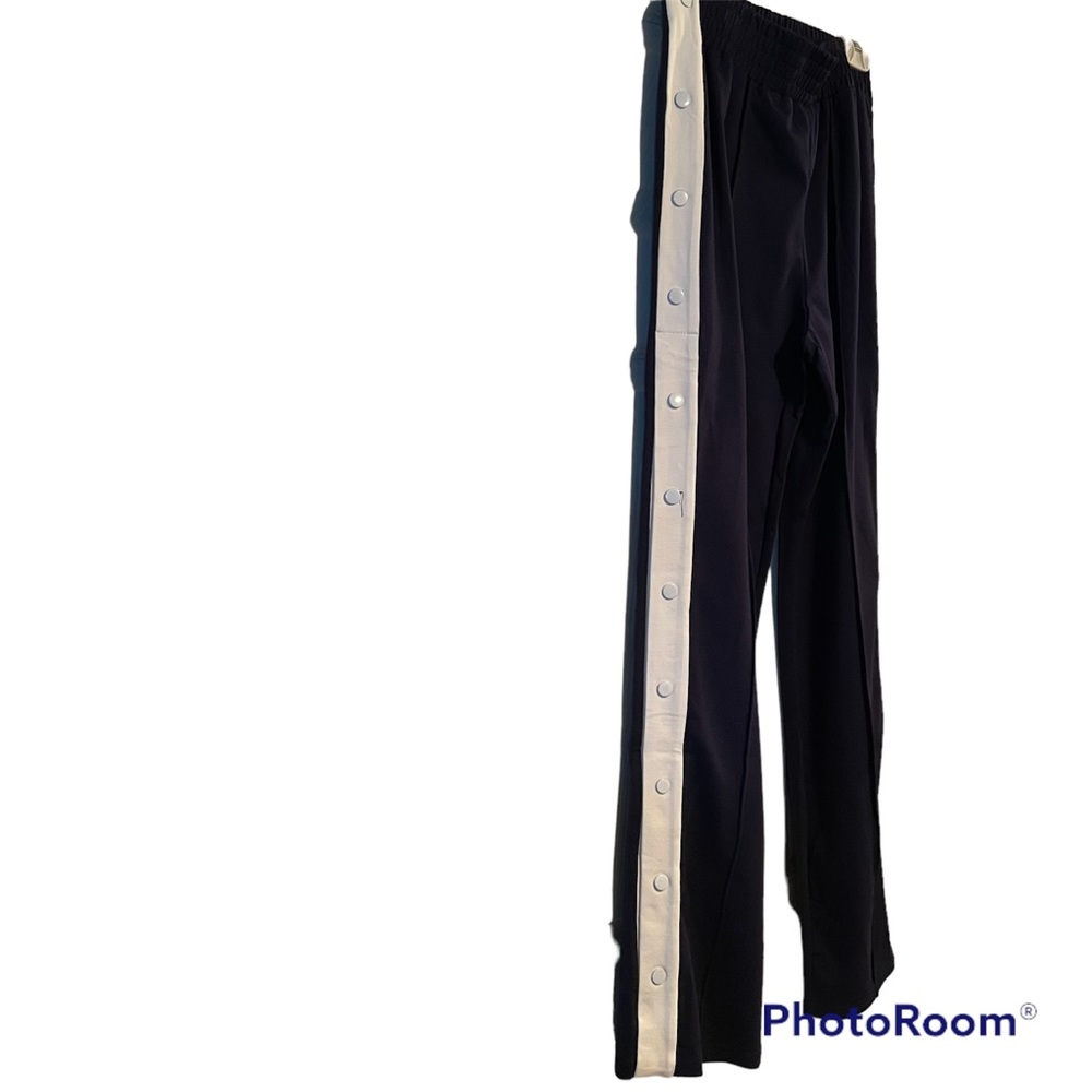 Side snap pants - Picture 3 of 8